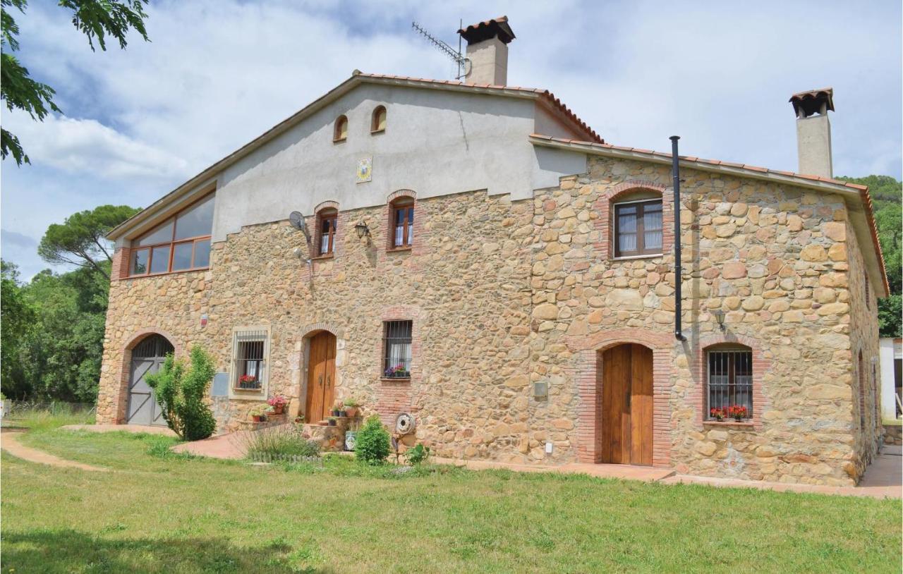 Awesome Home In Riells I Viabrea With Wifi Breda Екстериор снимка