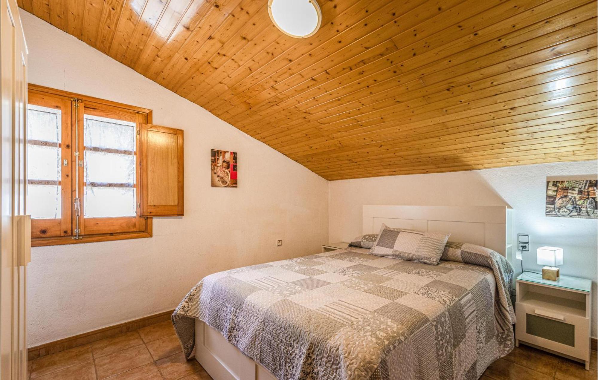 Awesome Home In Riells I Viabrea With Wifi Breda Екстериор снимка