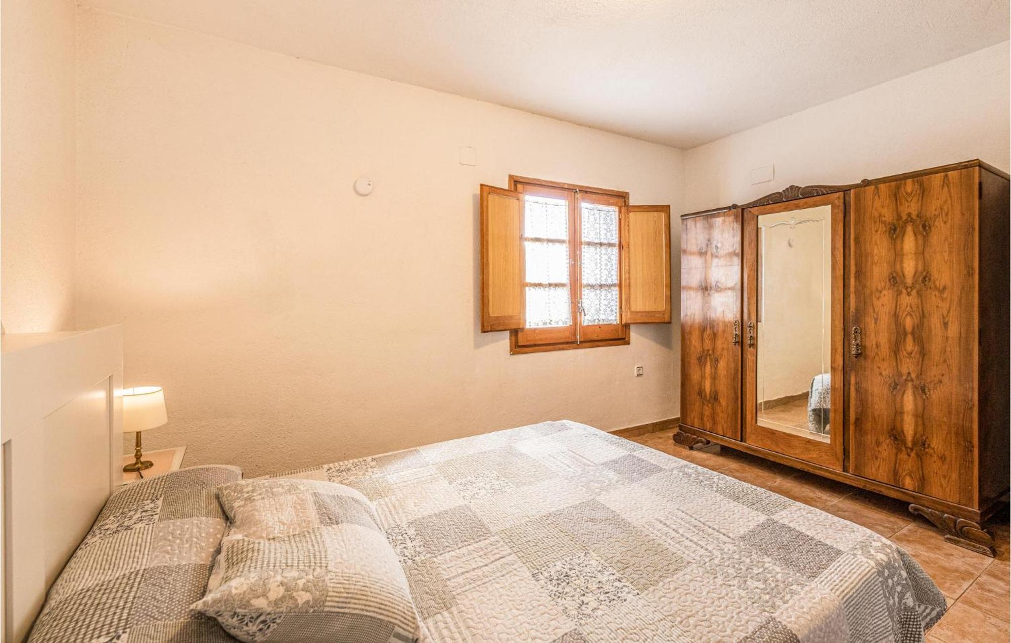 Awesome Home In Riells I Viabrea With Wifi Breda Екстериор снимка