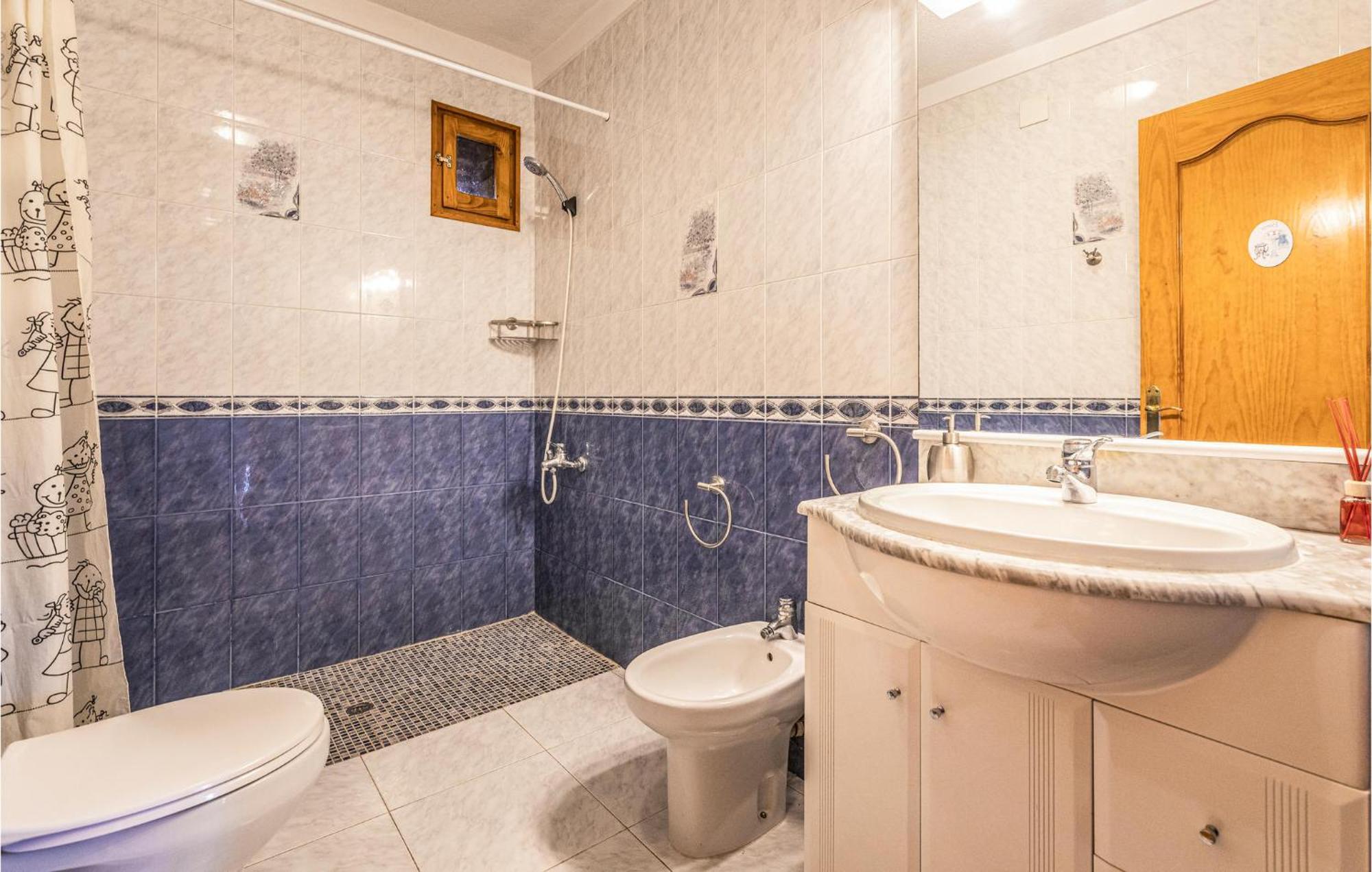 Awesome Home In Riells I Viabrea With Wifi Breda Екстериор снимка